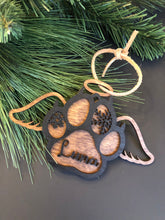 Load image into Gallery viewer, Paw Print Ornament