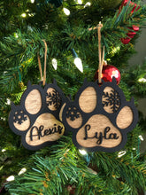 Load image into Gallery viewer, Paw Print Ornament